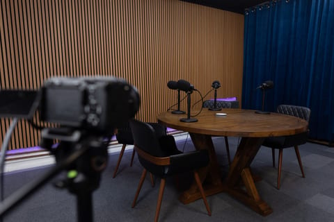 Melrose Podcasts — New York — photo 10