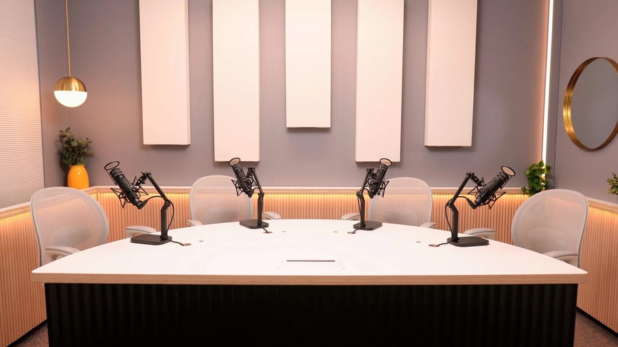 Pop Up Podcasting — photo 1